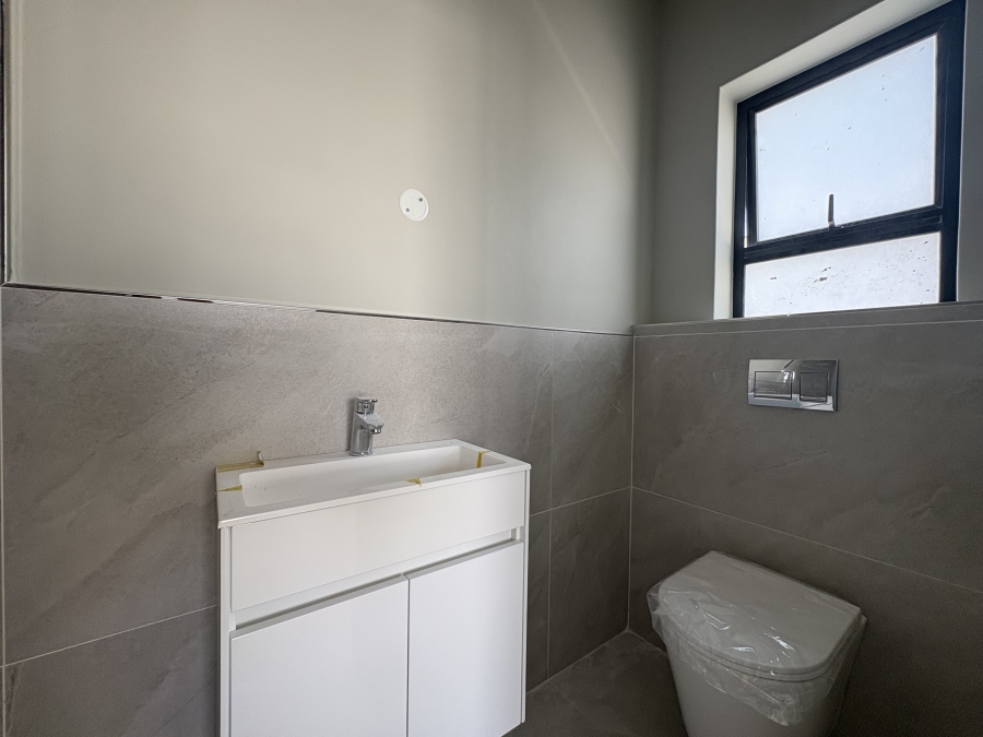 4 Bedroom Property for Sale in Sandown Western Cape